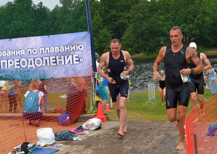 Триатлон, дуатлон, акватлон и плавание на открытой воде на 1,5 км «Радуга Самопреодоление» 2013 г.